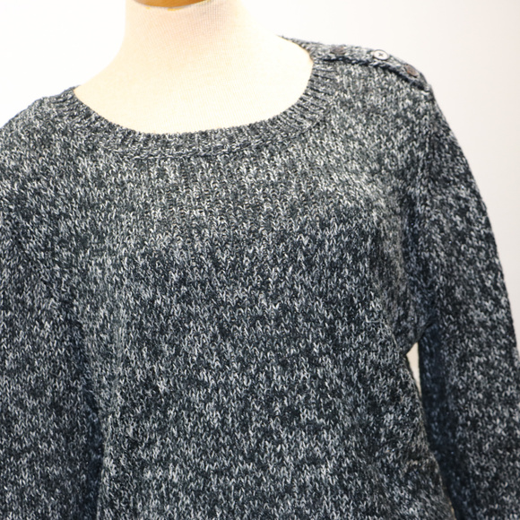 St. John's Bay Black & White XL Sweater